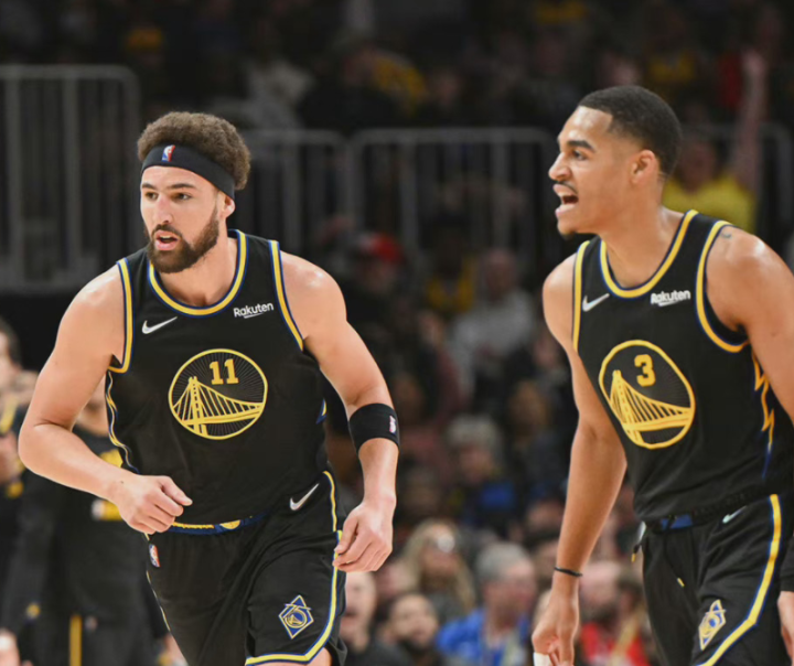 德超杯拜仁2-1斯图加特夺冠，凯恩破门，路易斯-迪亚斯建功